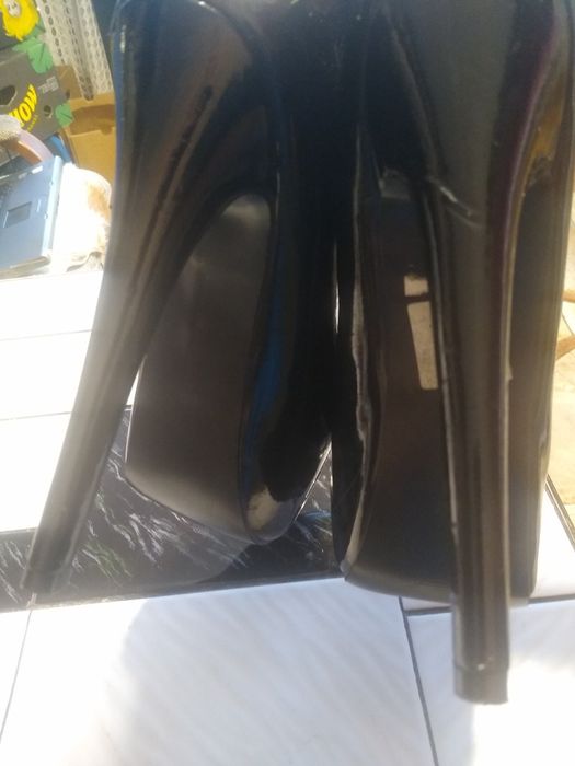 szpilki szpile    czarne rozmiar 39