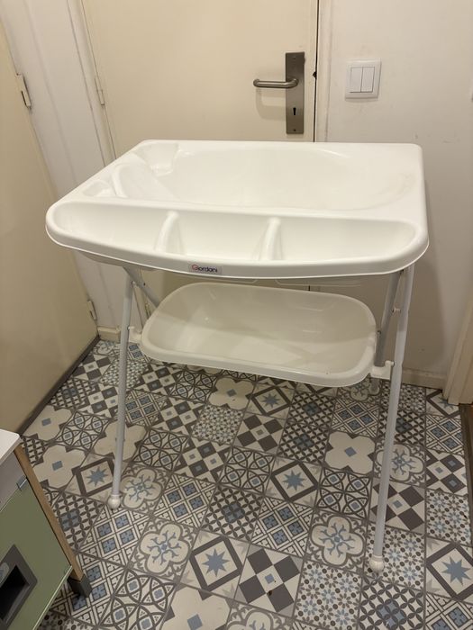 Banheira com trocador