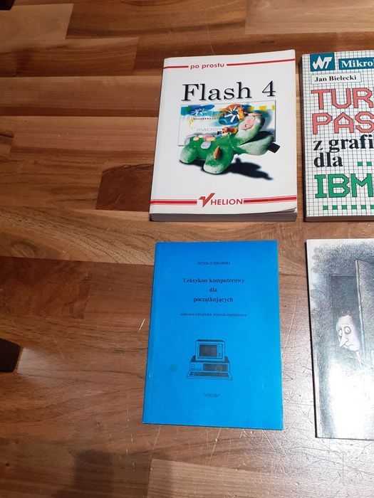Stare komputery PC, Atari itp. Książki stan bardzo dobry lata 80 i 90.