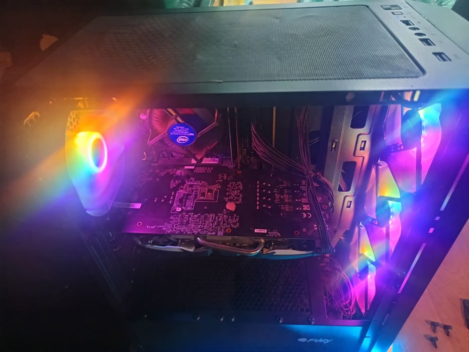 świetny pc do gier