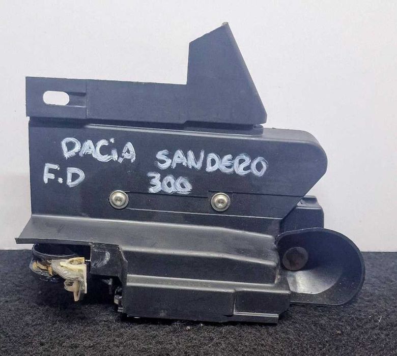 Fechadura / Fecho Porta Frente Direito 805035308RA - DACIA SANDERO