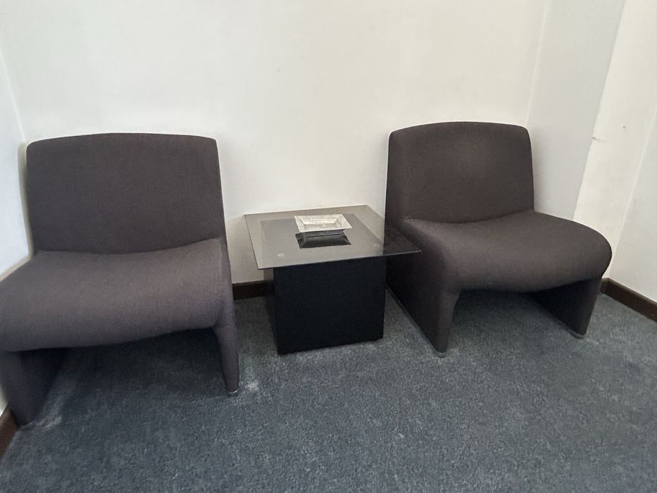 Mobiliário de Escritório Variado