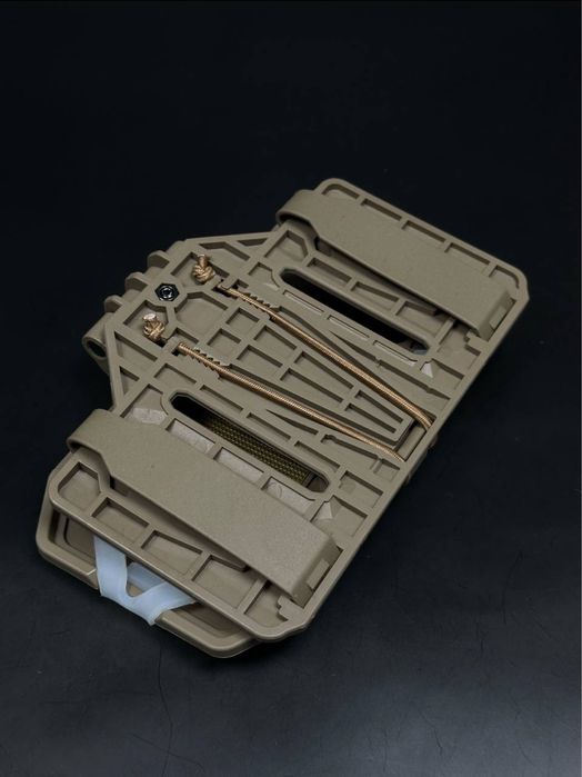 Тактичний тримач для смартфону з кріпленням MOLLE