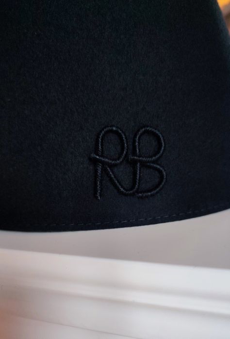 Шляпа в стиле Руслан Багинский