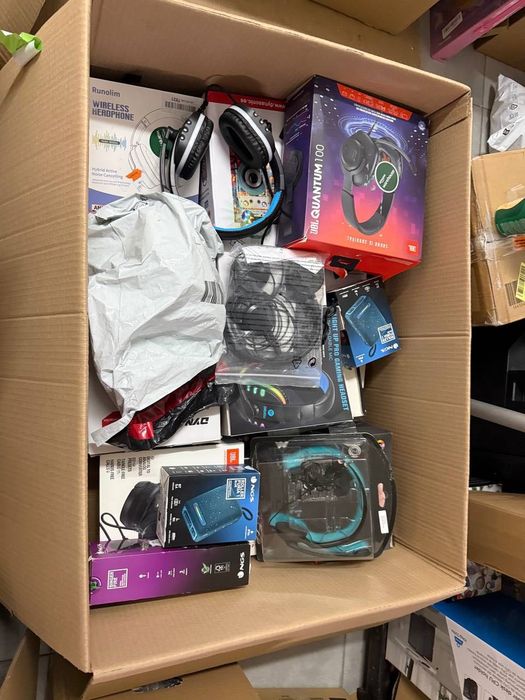 Mystery Box / Lote de Áudio — Colunas e Auscultadores