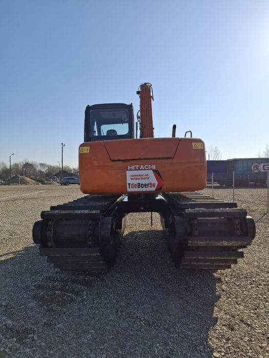 Плаваючий екскаватор-амфібія Hitachi ZX70 на понтонах 2020