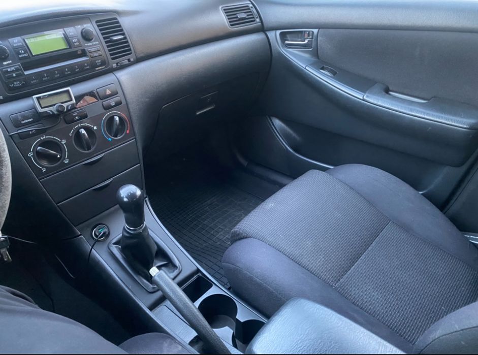 Toyota Corolla e12