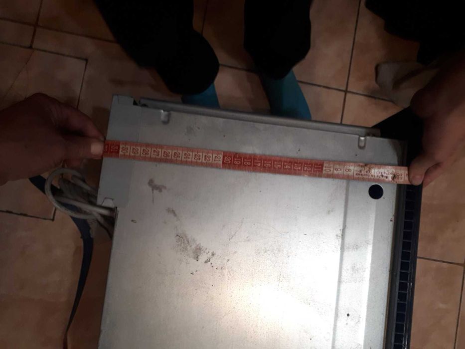 Вбудована мікрохвильова піч