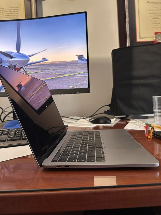 Macbook 13 A2159 - para peças