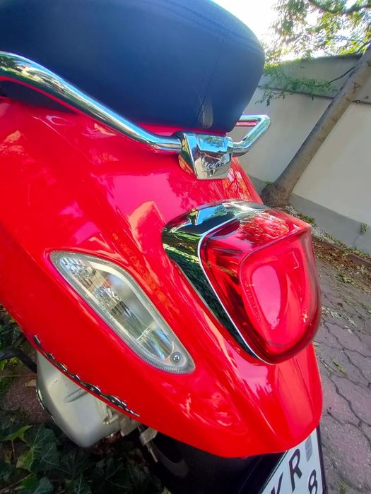 Vespa Sprint Vespa Sprint 125 kolor czerwony