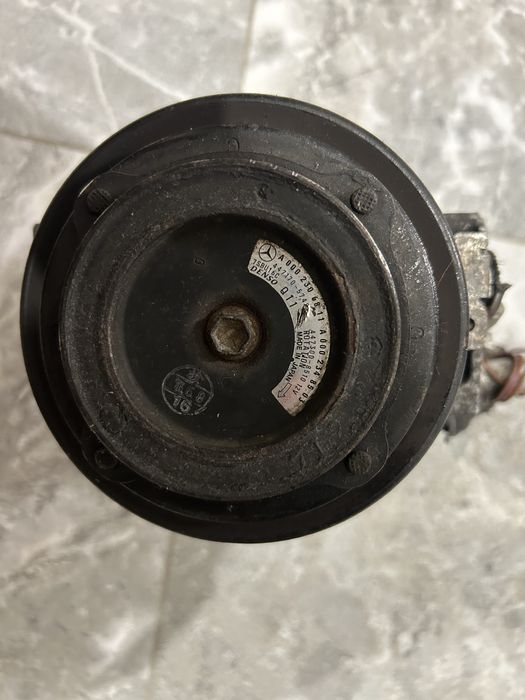 Компрессор кондиционера mercedes