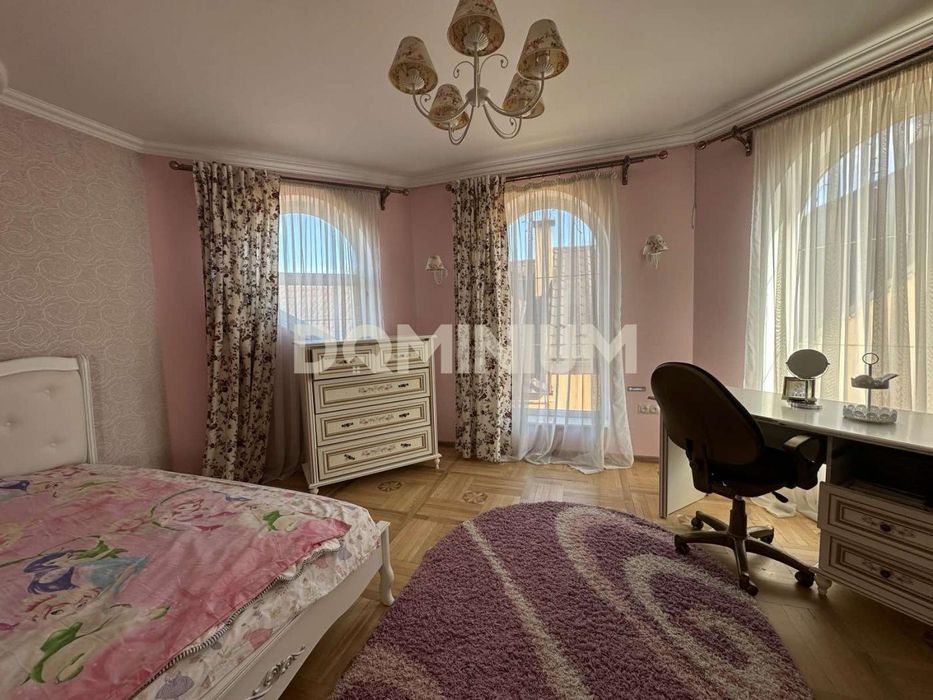 Продається  будинок  в  с.Стеблівка