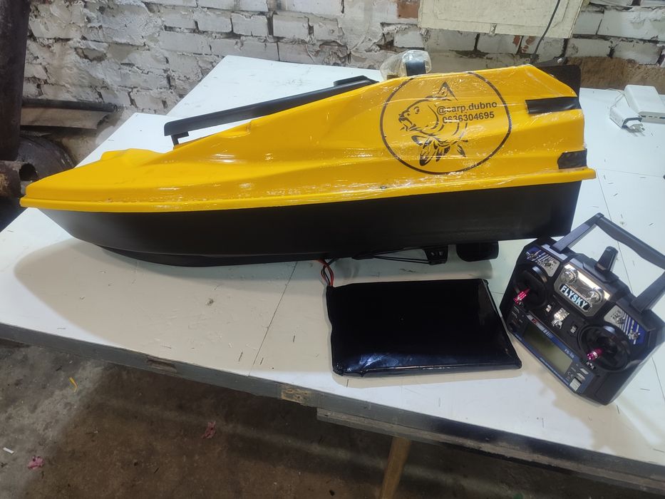 Карповий кораблик