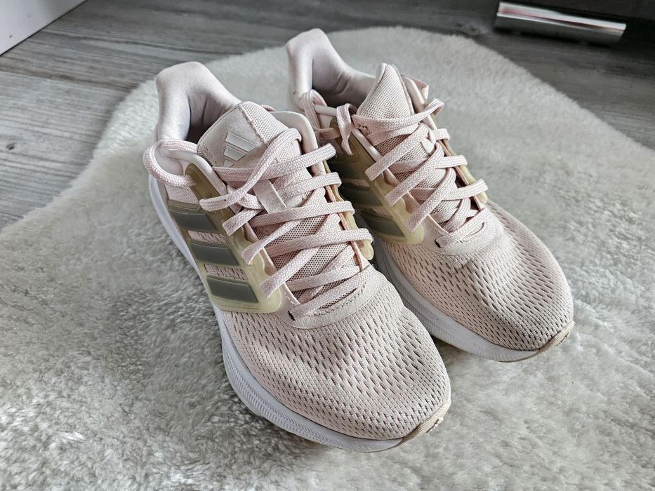 Buty Adidas Ultrabounce Rozmiar 38 Pudrowy Róż różowe do biegania