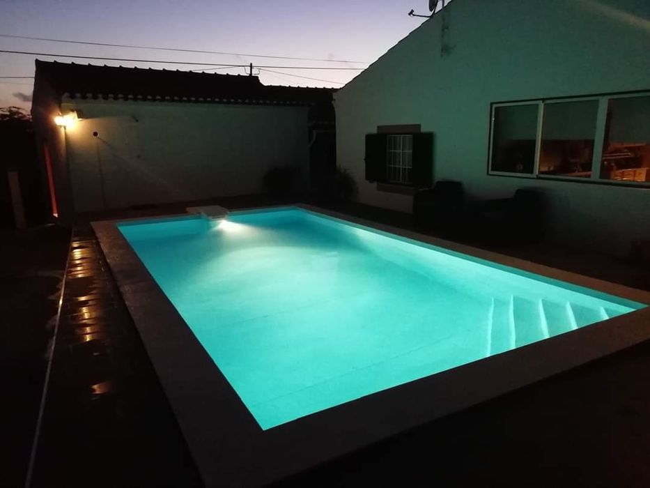 Construção e manutenção de piscinas