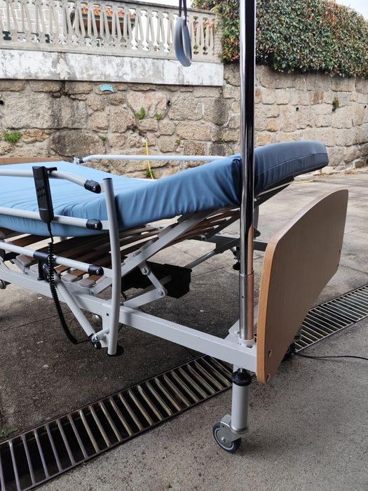 Cama articulada elétrica