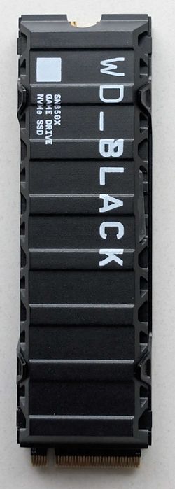 Western Digital Black SN850X 2tb com HEATSINK