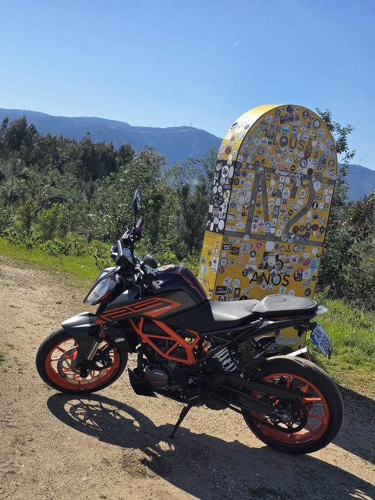 Ktm duke 125  - bluetooth