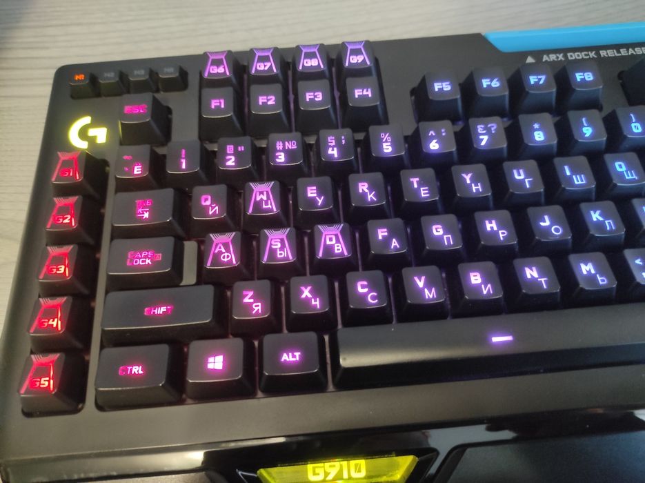клавіатура механічна Logitech G910