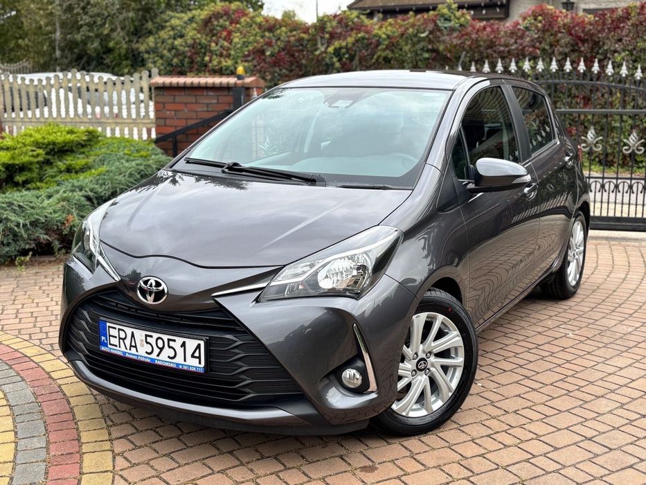 Toyota Yaris 1.5 Premium* Navi* Kamera* Bluetooth* Super Stan*
