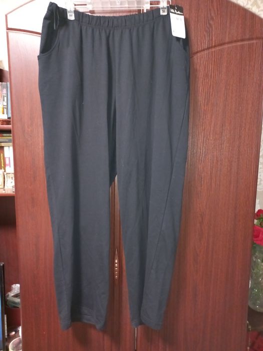 Чудові жіночі брюки! Ulla POPKEN!Розмір 66-70!