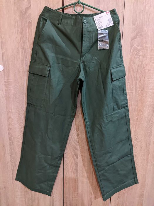 Uniqlo Women Wide Cargo Trousers 053 Green Брюки карго розмір S W26-27