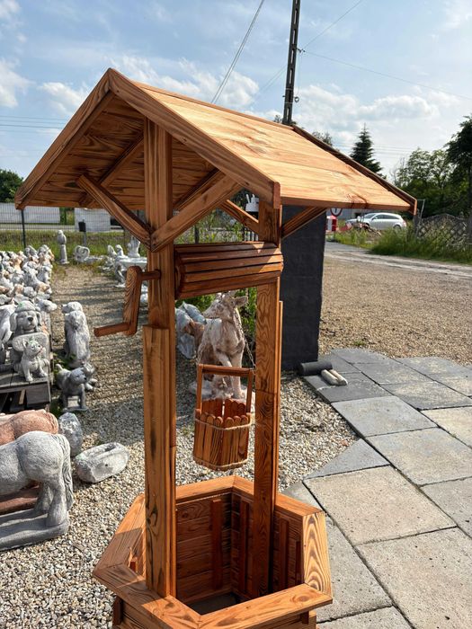 Studnia ogrodowa studnie drewniane Wysokość 155 cm ozdoba