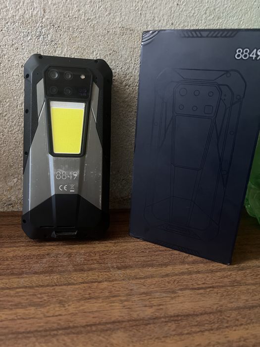 Vendo/troco telemovel  tank 3 pro