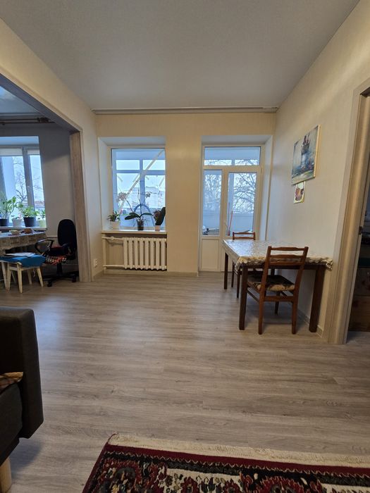 ПРОДАЖ 2-ох кім квартири в сталінкі (Критий ринок)