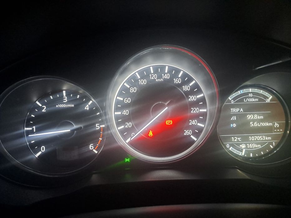 MAZDA XC-5 107 mil km Revisões na Marca