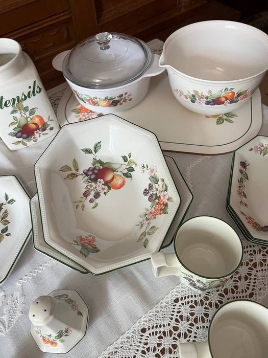 Johnson Bros Fresh Fruit Рідкісний англійський сервіз: 600 грн