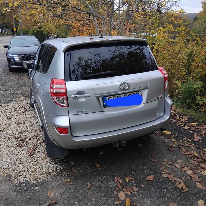 SprzedamToyotę RAV 4 2.2d 4D4