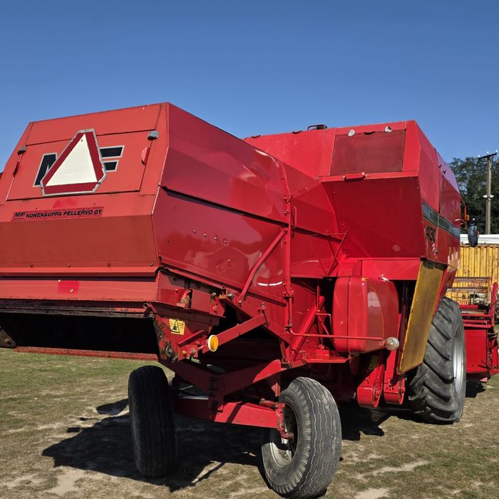 Комбайн Massey Ferguson 430 з Фінляндії
