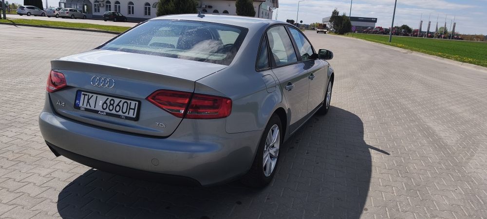 Audi A4 B8 2.0 TDI 143 KM