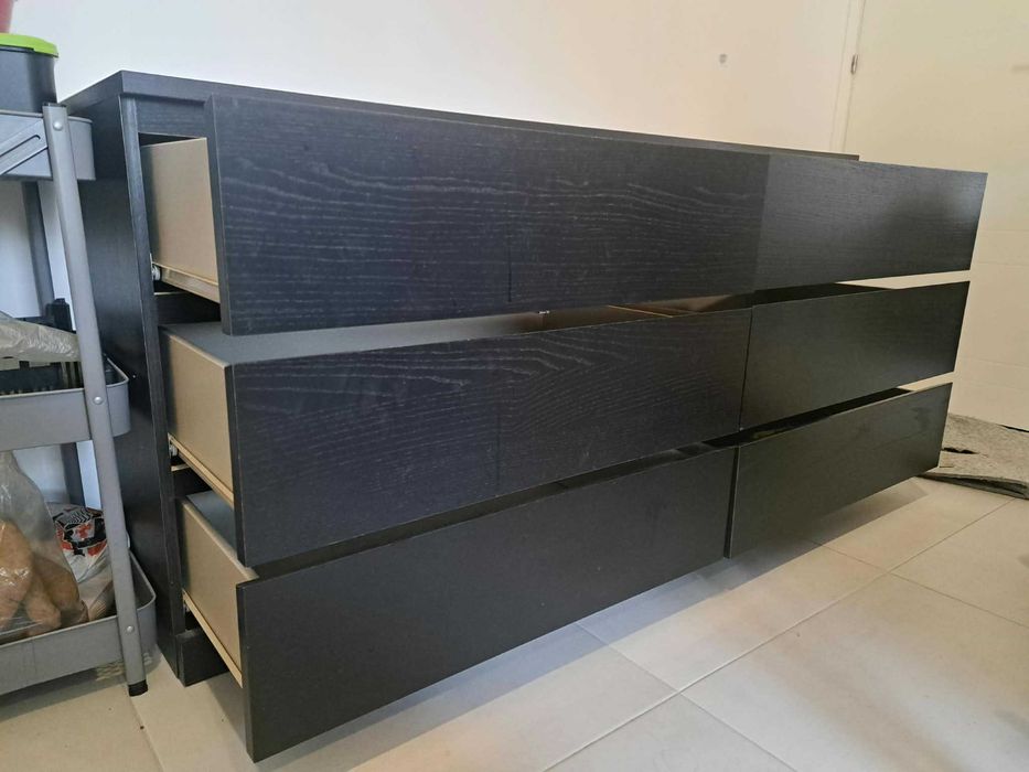 Cómoda IKEA MALM Preta — 6 Gavetas — 160 cm