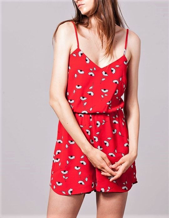 Macacão flores ASOS