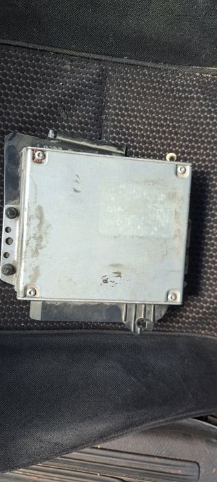 ЕБУ блок управління двигуном омега б x20se x20xev x25xe y26xe x30xe