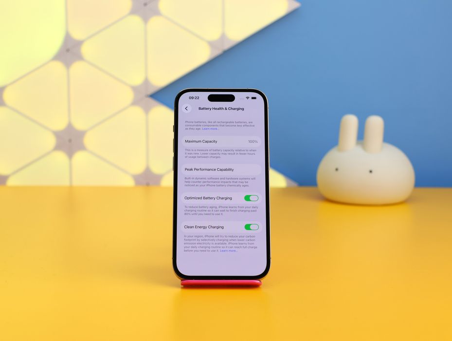 Смартфон Apple iPhone 14 Pro 256GB Gold (159192) Б/У З ГАРАНТІЄЮ