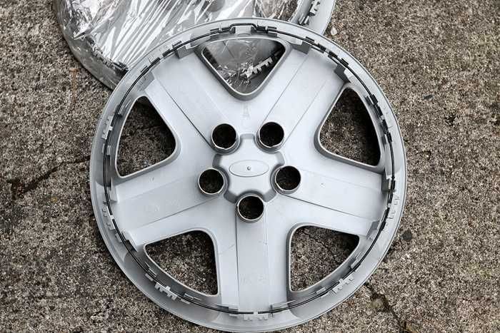 Kołpaki Ford 16 strukturalne Nowe !  2szt