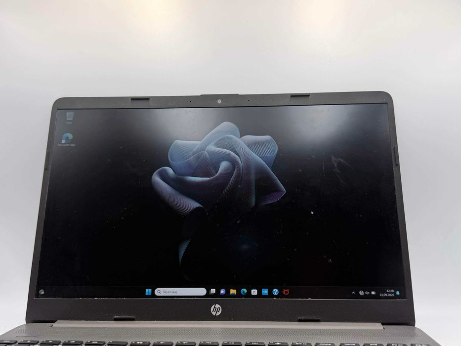 LAPTOP HP 255 G8 15,6 8/256 11 home