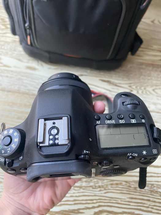 Фотоапарат Canon EOS 6D в ІДЕАЛЬНОМУ стані, комплект
