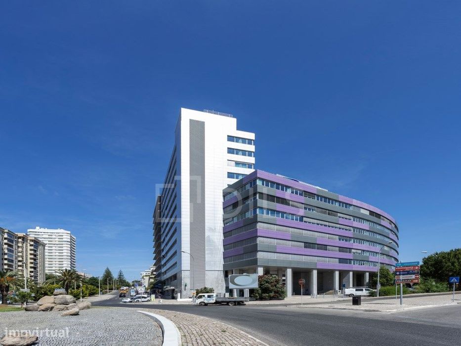 Escritório para arrendar no edifício Duo Miraflores, Oeiras