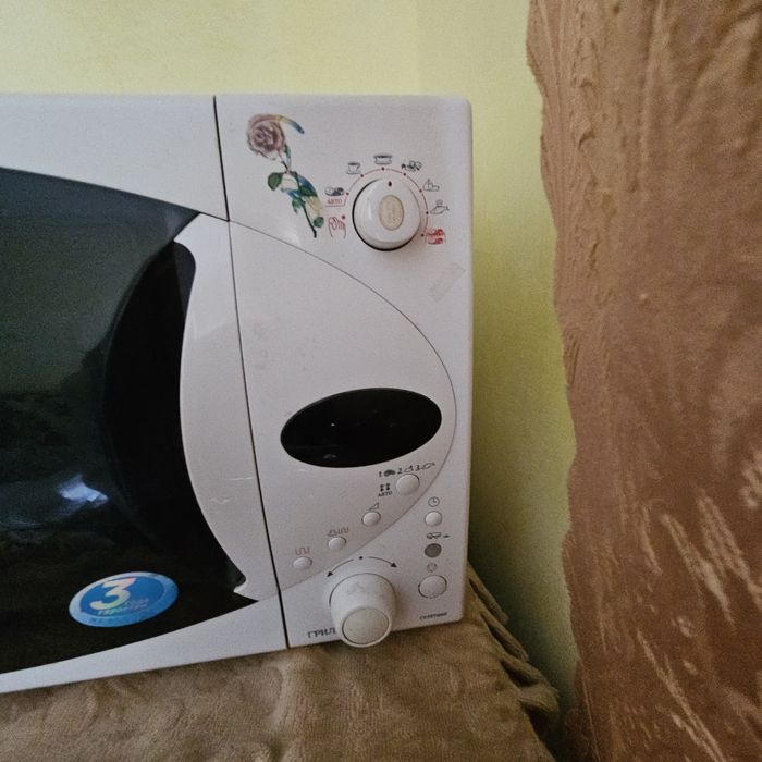 Мікрохвильова піч Самсунг