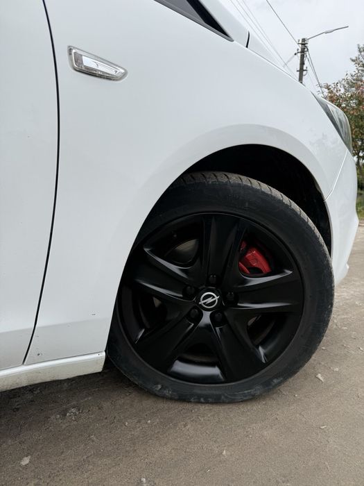 Прода Opel Zafira 2017 2.0d
