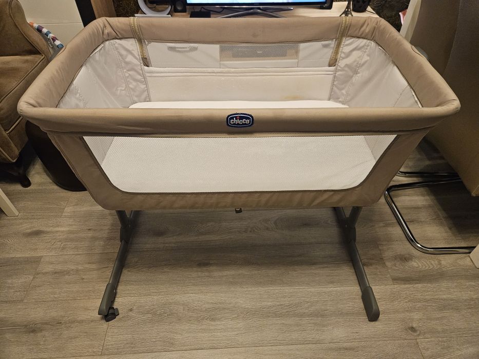 Dostawka do łóżka. Stan bardzo dobry. Praktycznie nie używane.