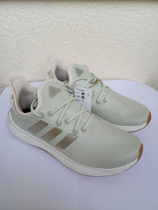 Жіночі кросівки adidas women Cloudfoam Pure Shoes