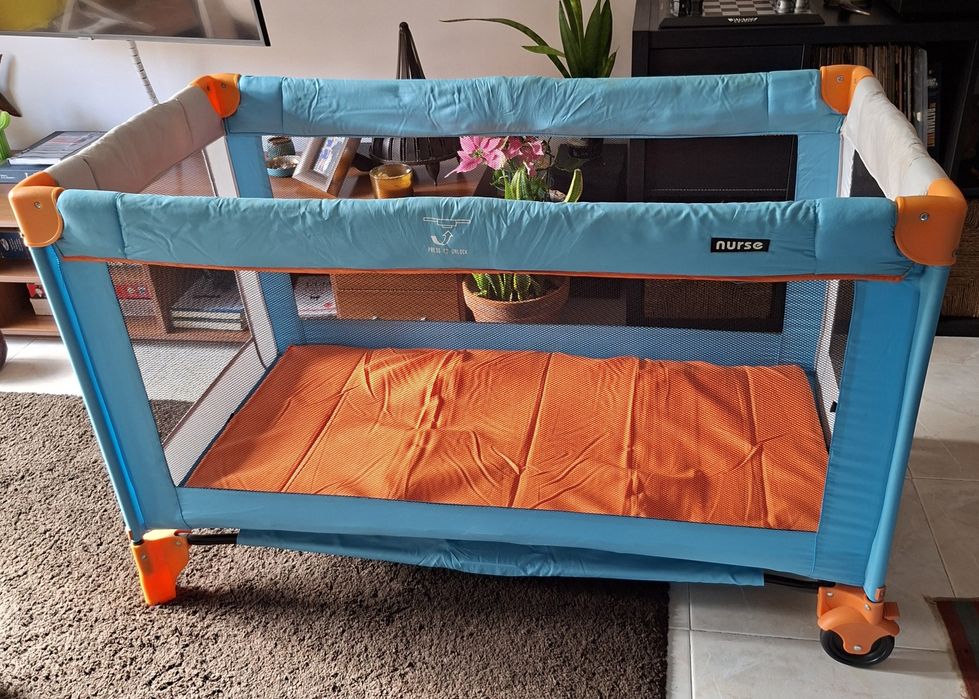 Cama de viagem/parque