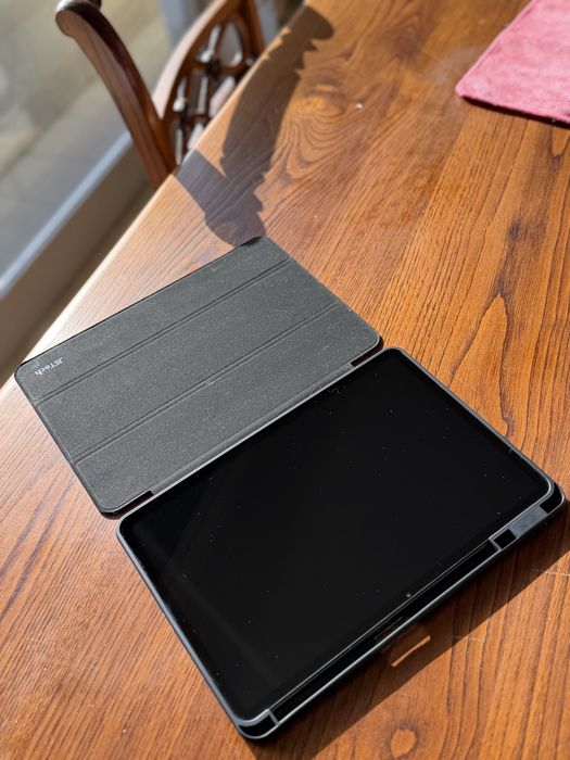 Xiaomi Pad 6 128GB Impecável c/ Caixa, Capa e Carregador Original