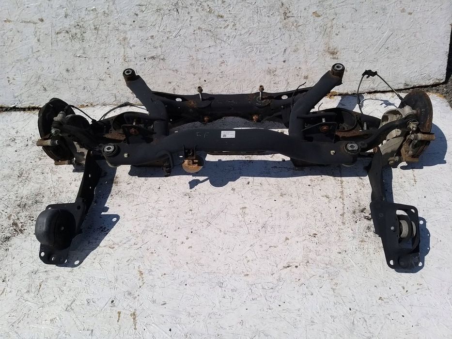 leon iii audi a3 8v golf vii octavia iii zawieszenie belka kołyska tył 4x4