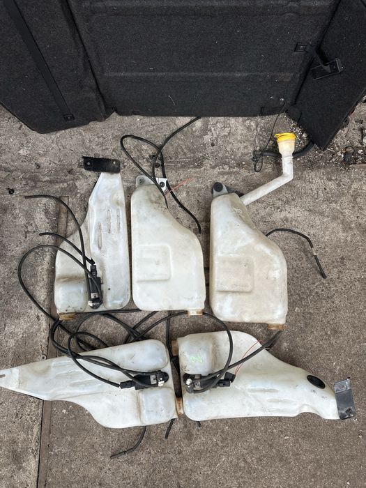 Бачок, моторчик омивача Renault Megan 3, Scenic 3